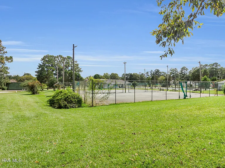 125 Pirates Rd #5 — Photo 20