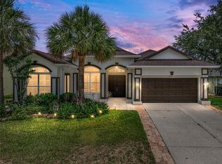 12333 Woodlands Cir, Dade City, FL 33525
