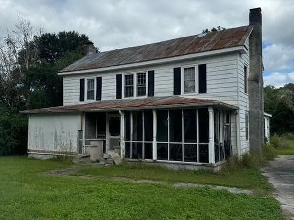 913 Church Street, Newport, NC 28570