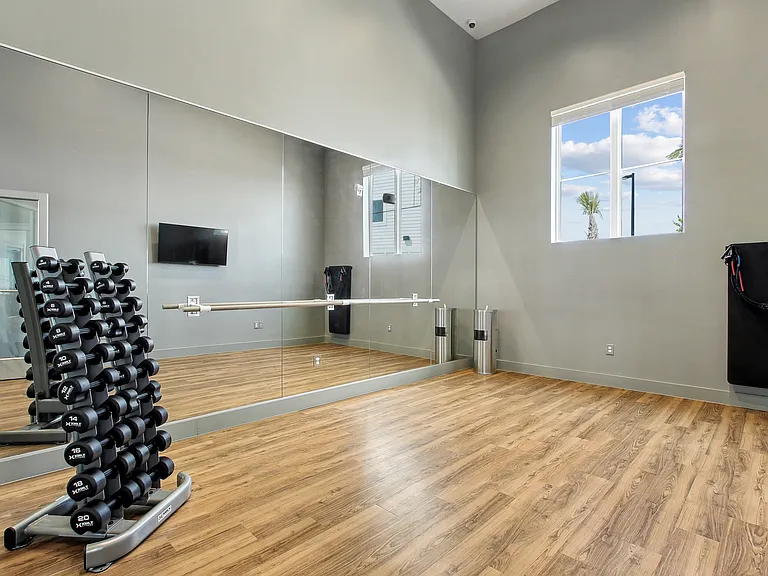 Sundance Trails Apartments — Photo 9