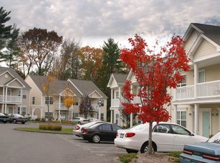 8 Hunters Rdg, Unionville, CT 06085