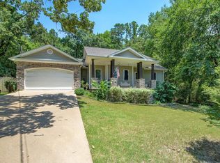 323 Yorkshire Dr, Hot Springs National Park, AR 71913