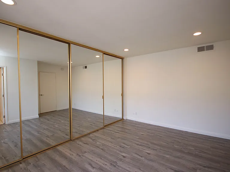 1508 Dixon St #E — Photo 14