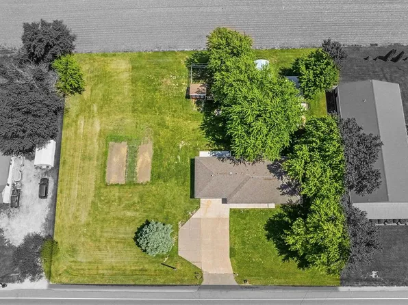 1772 WI-80 Road, Cuba City, WI 53807