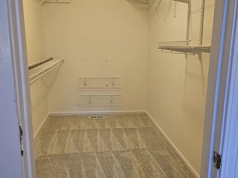159 Village Lake Dr — Photo 2