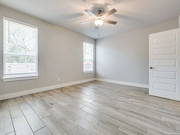5th image of 6507 CASINA TER