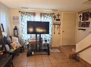 810 Howard St #4, Effingham, KS 66023