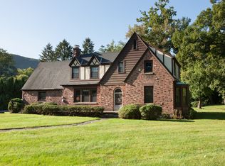 847 Wolcott Ave, Beacon, NY 12508