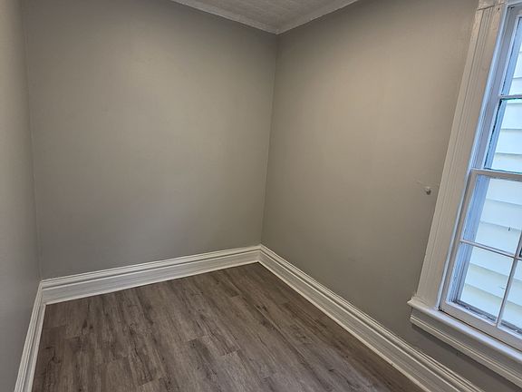 3rd image of 684 2nd Ave APT 3