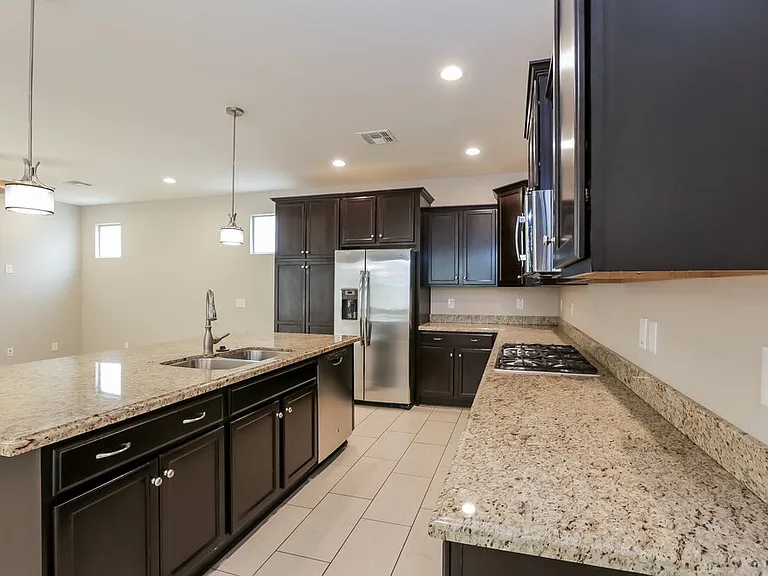 2252 S Osborn Ln — Photo 9