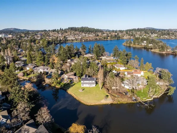 87 Kingham Pl, View Royal, BC V9B 1L9