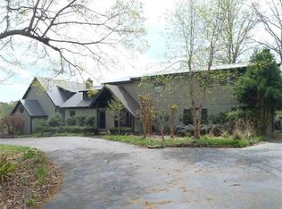 102 Crestview Dr, Brandon, MS 39047