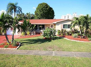 5301 Van Buren St, Hollywood, FL 33021