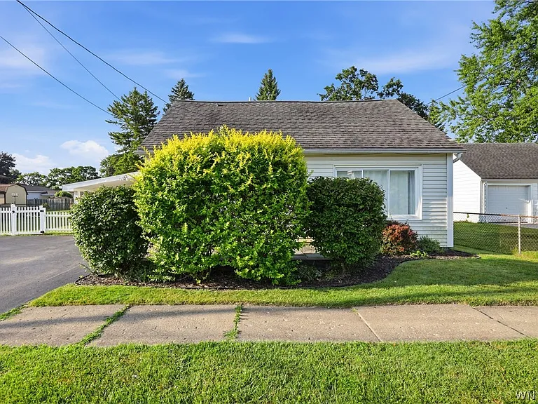 533 Euclid Ave — Photo 1