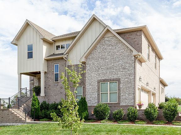 2nd image of 2221 Kirkwall Dr