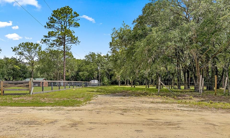 1st image of 21751 SE 64th Ln