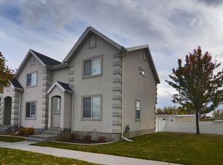 2281 W Davenshire Ln, Salt Lake City, UT 84129