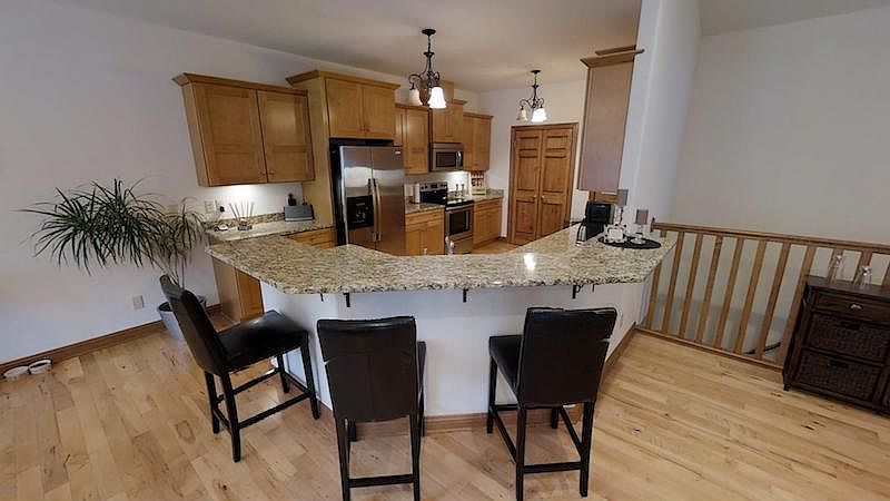 1st image of 311 Benton Ct