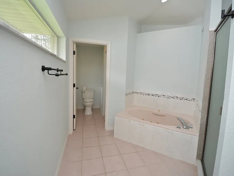 18 Wellwater Dr — Photo 31