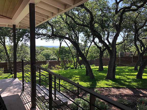 3rd image of 5808 Trailridge Dr