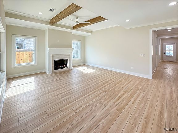 4th image of 13767 Black Oak Dr