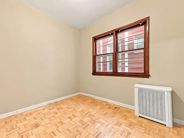 129 W 28th St #1 — Photo 14