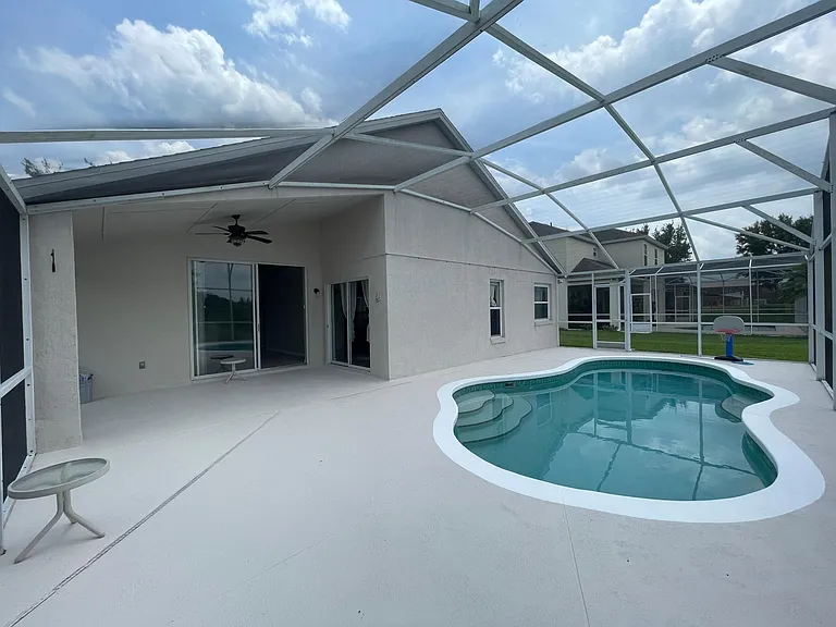 5247 Marbella Isle Dr — Photo 4