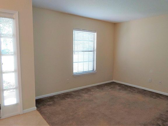 3rd image of 7574 Plantation Club Dr