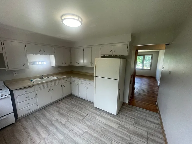 6257 W Oklahoma Ave. (4 Unit) — Photo 8