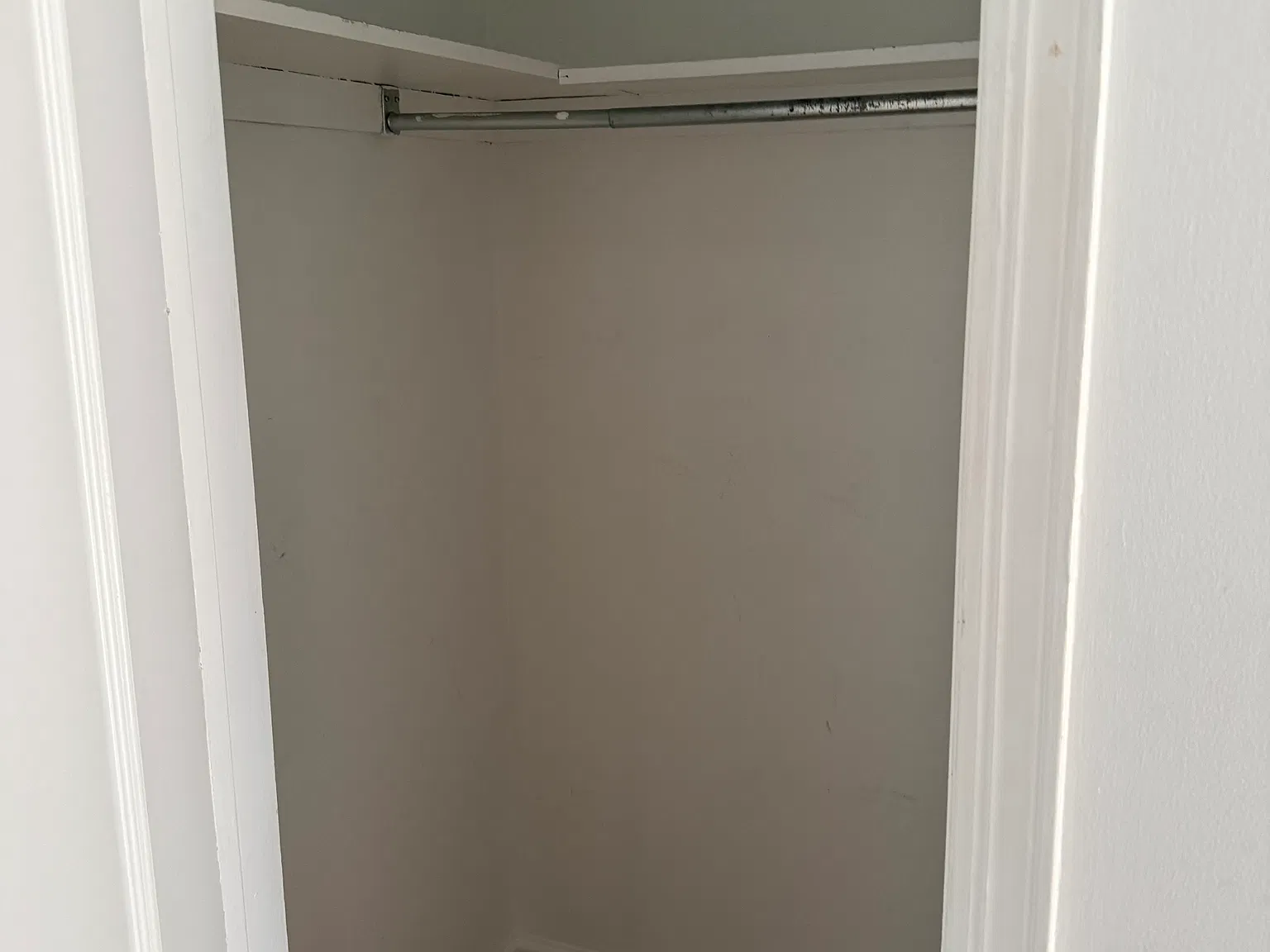 3 bed, $3,100 — Photo 4