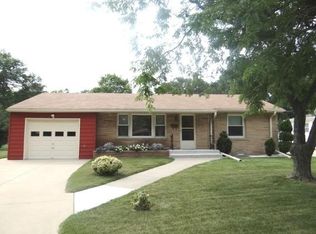 3174 Spruce St, Racine, WI 53403