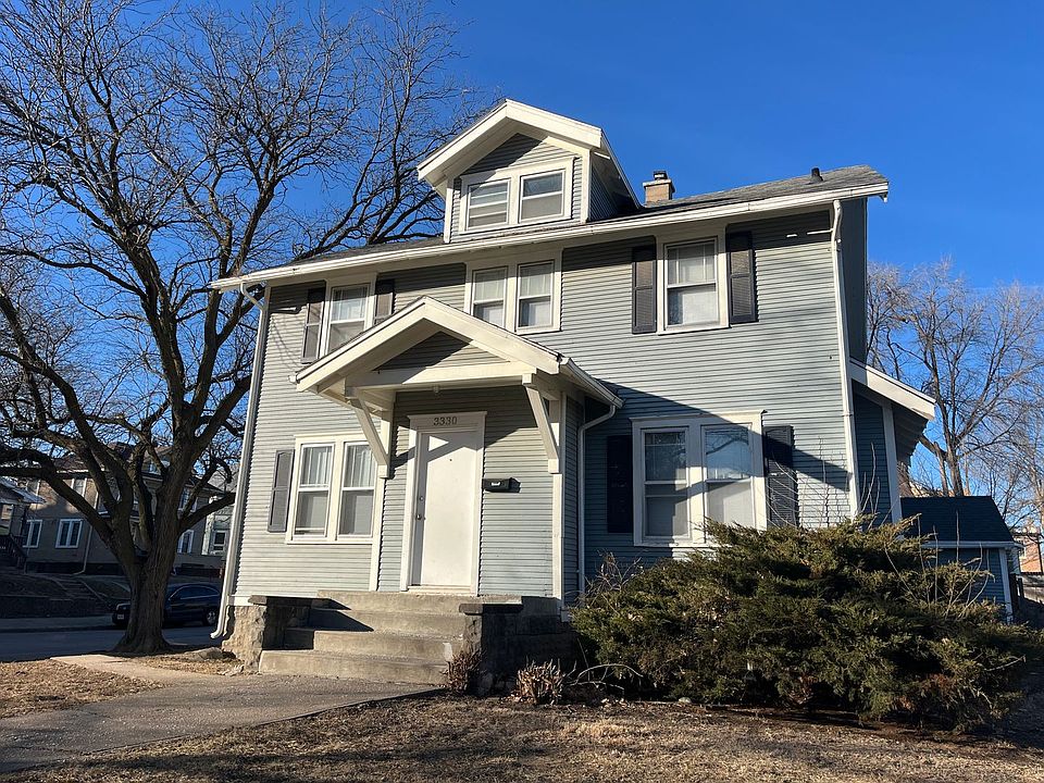 2nd image of 3330 Burt St