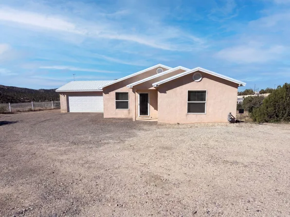 4 Antique Ln SE, Albuquerque, NM 87123
