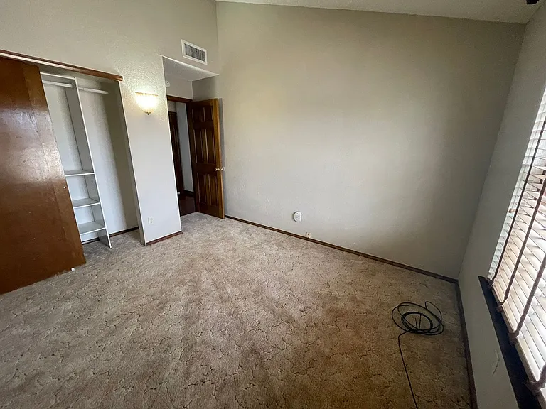 2244 Robert Wynn St — Photo 9