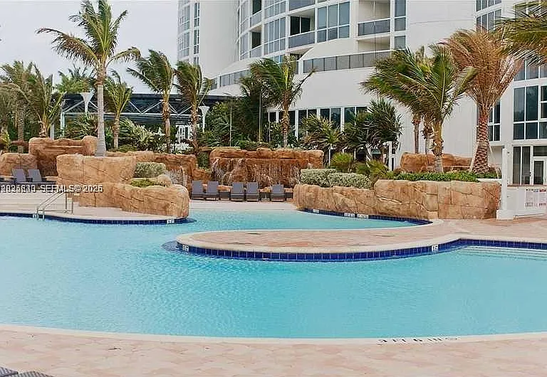 18201 Collins Ave #5303 — Photo 23