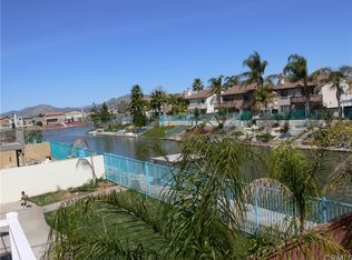 16180 Grande Isla Cir, Moreno Valley, CA 92551