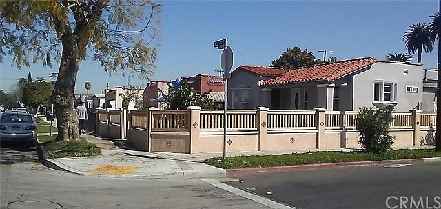 1st image of 5858 5th Ave