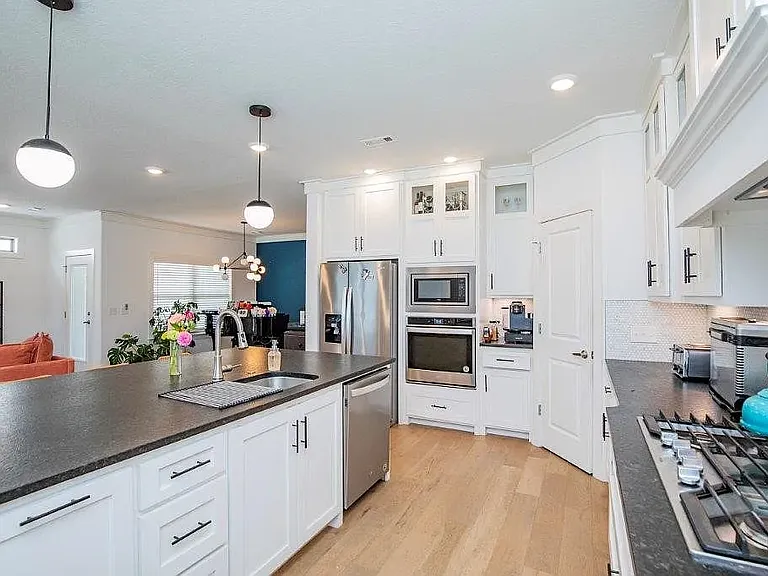 5213 S Brookhaven St — Photo 4