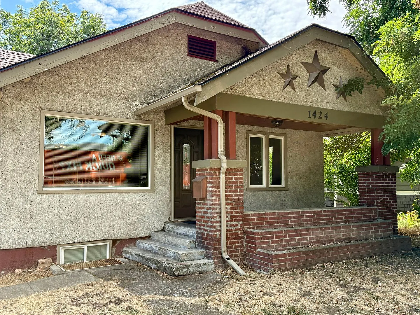 Curtin Duplex — Photo 1