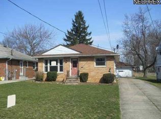 24811 Chardon Rd, Richmond Heights, OH 44143