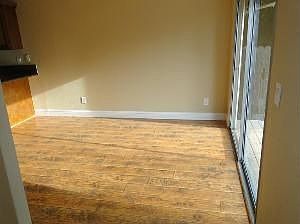 4th image of 6440 Hitchcock Way