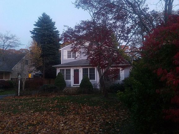 3rd image of 227 Oakwood Ave