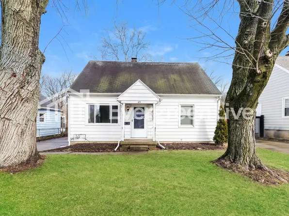 49 Thorpe Dr, Dayton, OH 45420