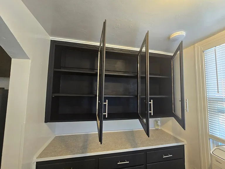 512 N Palm St — Photo 6