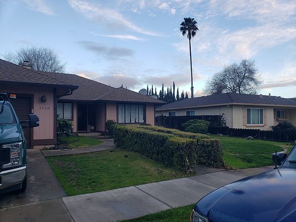 2nd image of 1910 Cerra Vista Dr