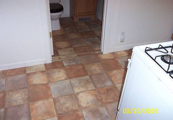 5th image of 130 Custer Ave APT 2