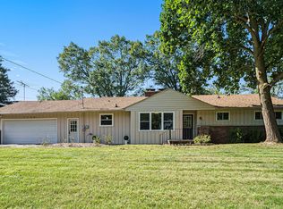 1746 Greenbriar Dr, Portage, MI 49024