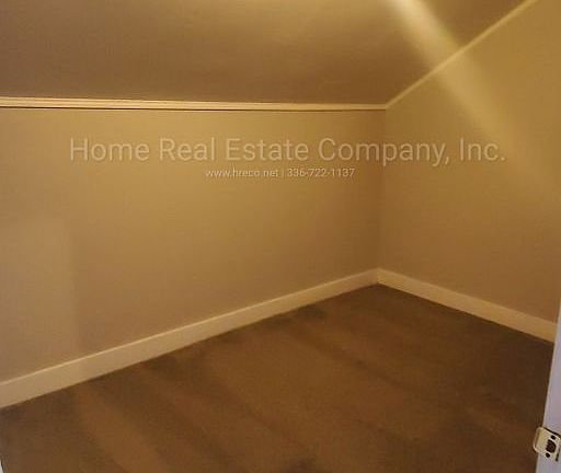 5th image of 318 E Monmouth St #D