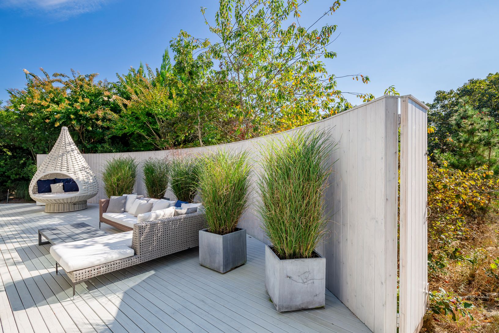  Front Deck