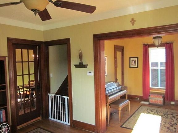 5th image of 22719 Lanse St